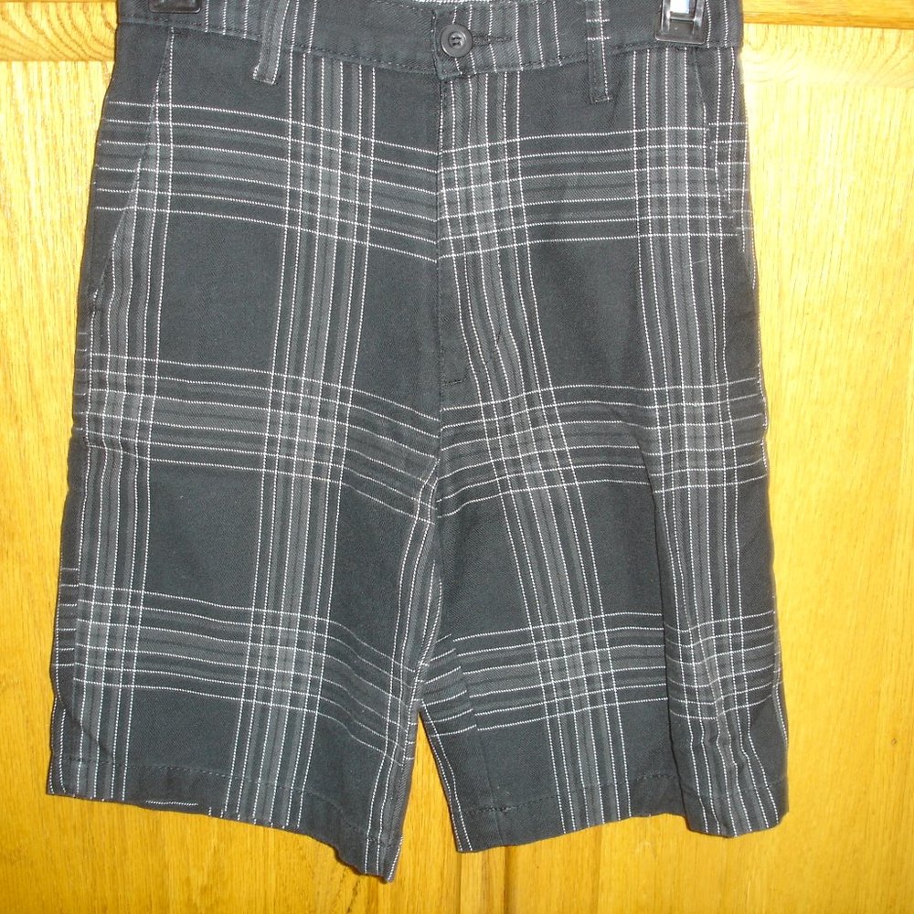 BOY'S BURNSIDE PLAID SHORTS-SIZE 12